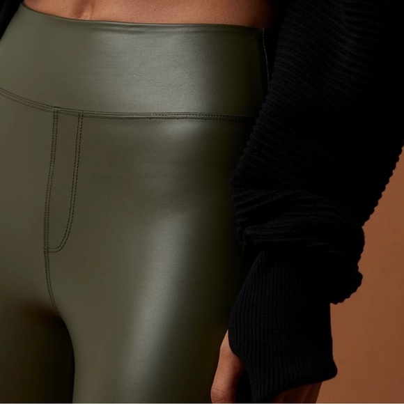 OFFLINE By Aerie Real Luxe Faux Leather Legging Olive NWT Small and Medium - Picture 4 of 14